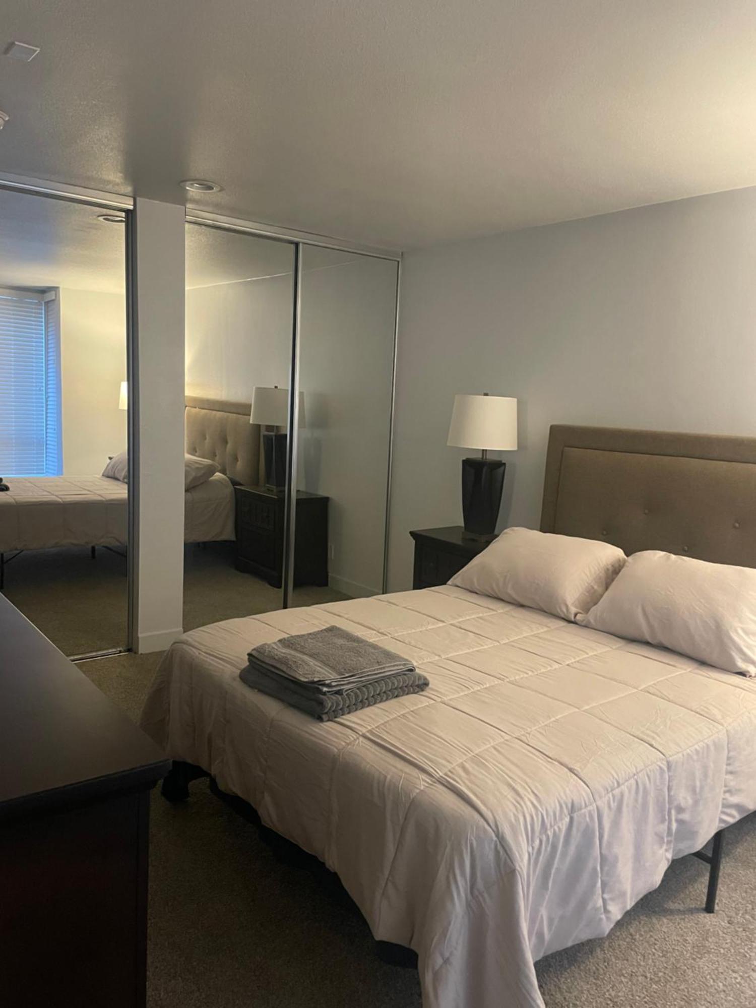Marina Breeze Homestay Los Angeles